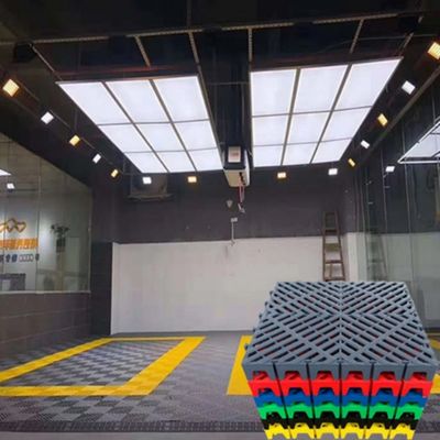 Chapas de piso de garagem antiderrapante ventiladas 440g Chapas de piso de PP